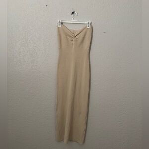 Chic Strapless Beige Dress